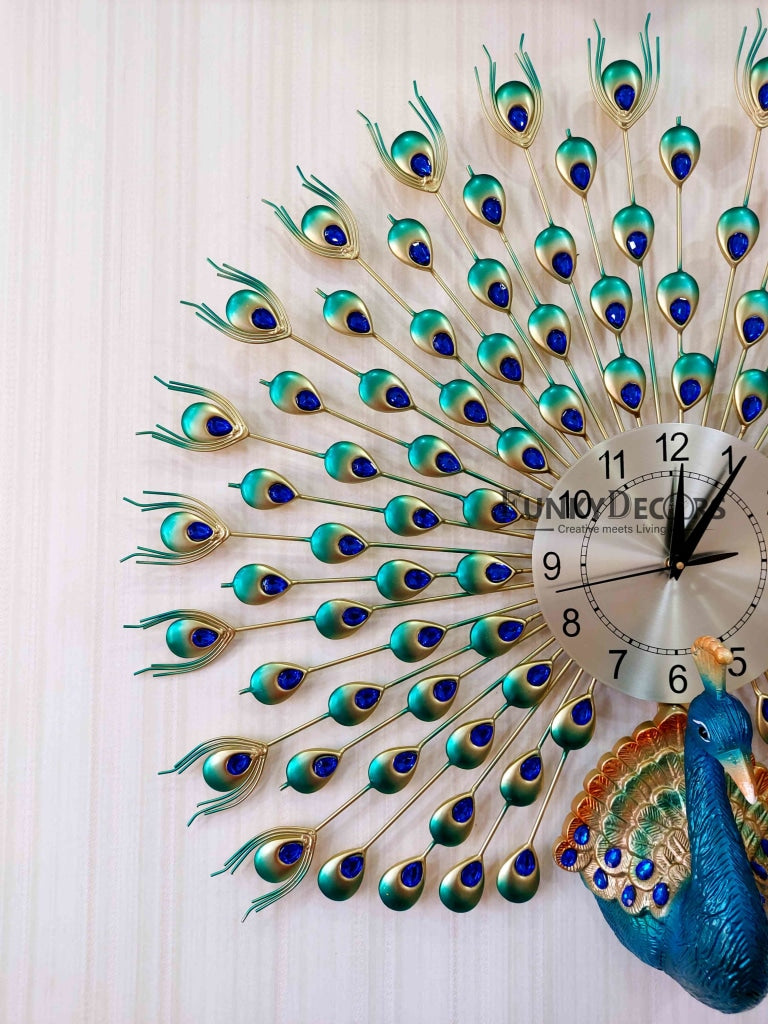 Funkytradition 3D Multicolor Peacock Feather Open Wall Clock Watch Decor For Home Office And Gifts