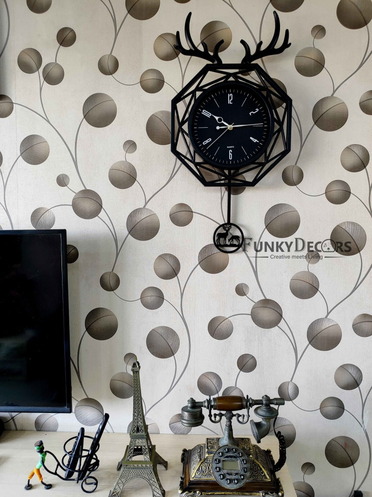 Funkytradition Hexagon Multicolor Reindeer Pendulum Wall Clock Watch Decor For Home Office And Gifts