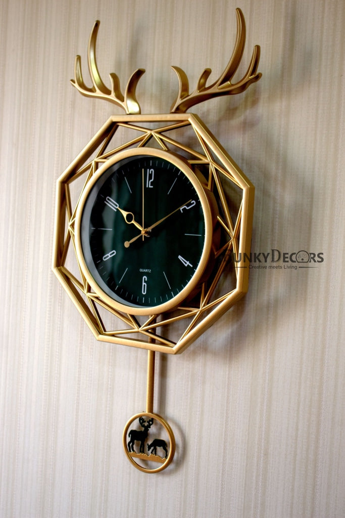 Funkytradition Hexagon Multicolor Reindeer Pendulum Wall Clock Watch Decor For Home Office And Gifts