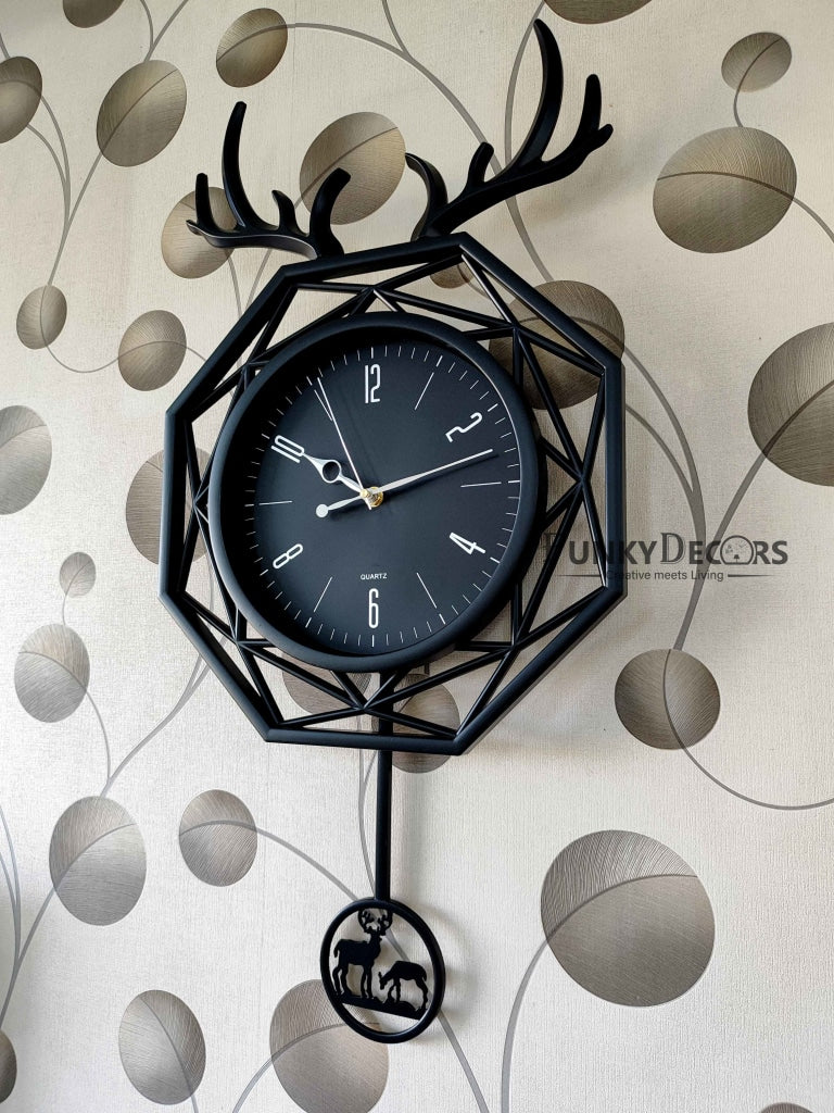 Funkytradition Hexagon Multicolor Reindeer Pendulum Wall Clock Watch Decor For Home Office And Gifts