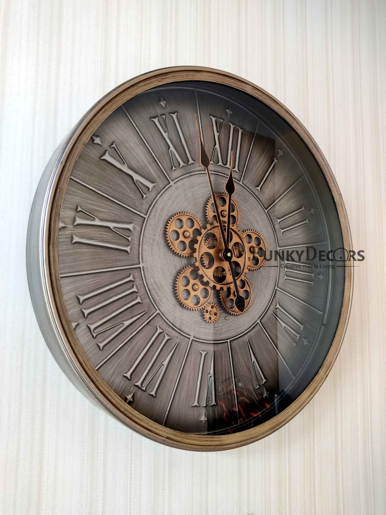 Funkytradition Mettalic Royal Retro Style Metal Wall Clock With Glass Frame And Moving Gear