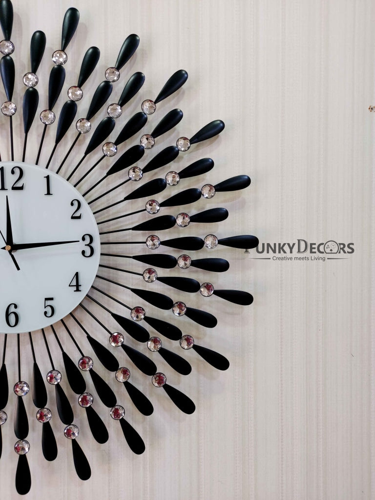 Funkytradition Royal Black 3D Peacock Wall Clock For Home Office Decor And Gifts 70 Cm Tall Clocks