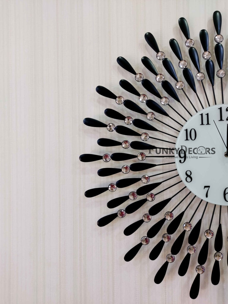 Funkytradition Royal Black 3D Peacock Wall Clock For Home Office Decor And Gifts 70 Cm Tall Clocks
