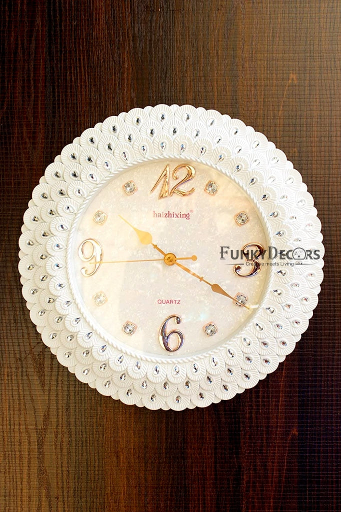 Funkytradition Royal Pearl White Wall Clock Watch Decor For Home Office And Gifts 43 Cm Tall Clocks