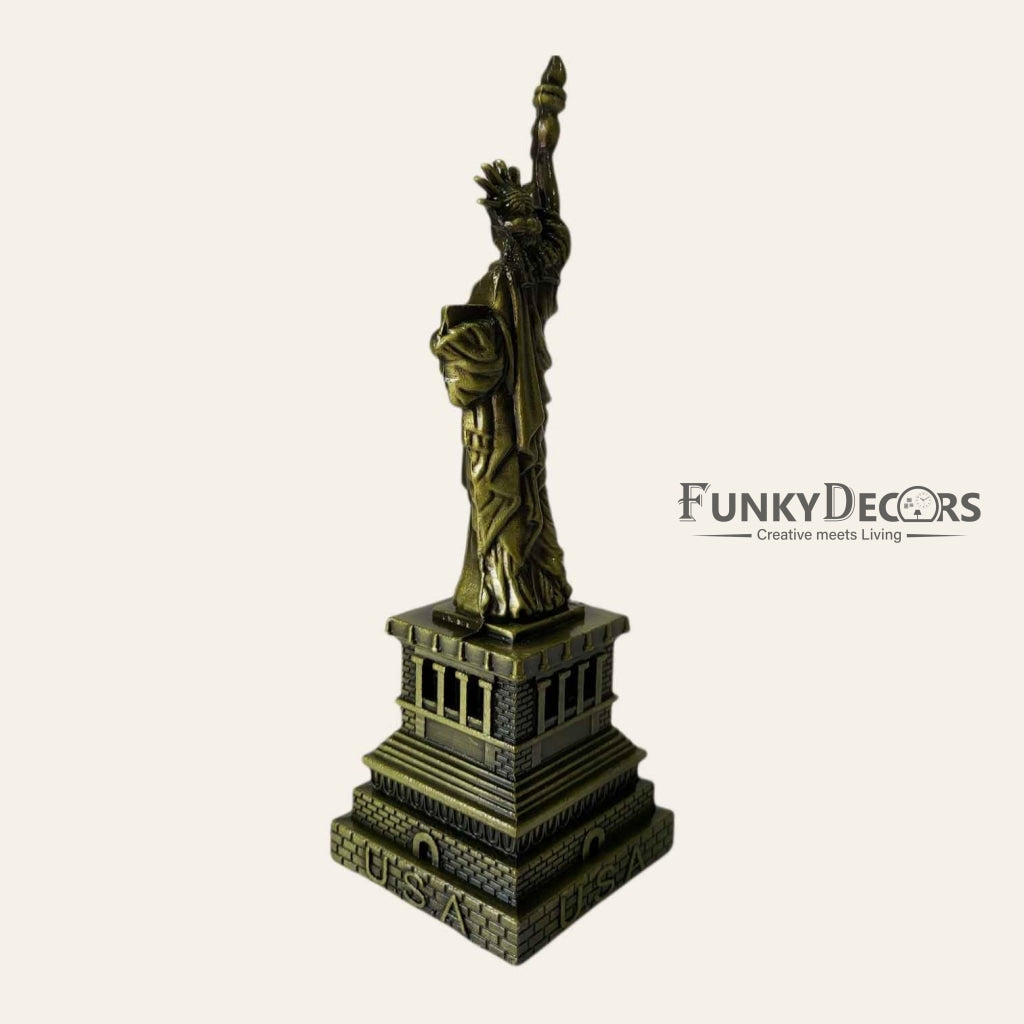 FunkyDecors Statue Of Liberty New York City Showpiece For Home Office Decor And Anniversary
