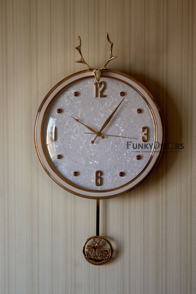 Funkytradition White Golden Reindeer Pendulum Wall Clock Watch Decor For Home Office And Gifts 65 Cm