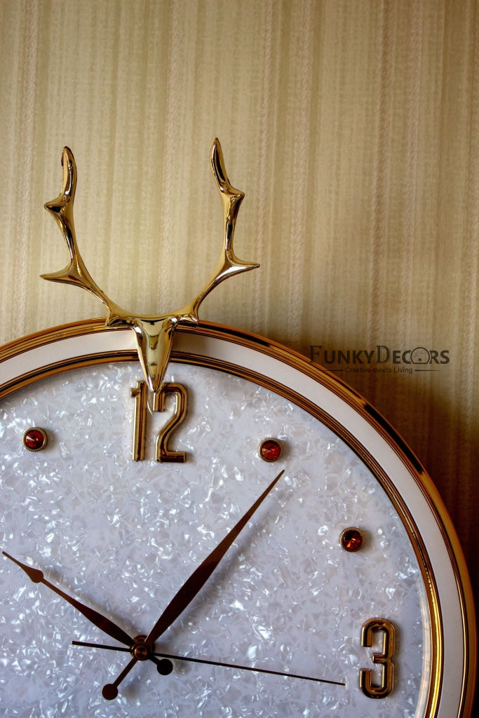 Funkytradition White Golden Reindeer Pendulum Wall Clock Watch Decor For Home Office And Gifts 65 Cm
