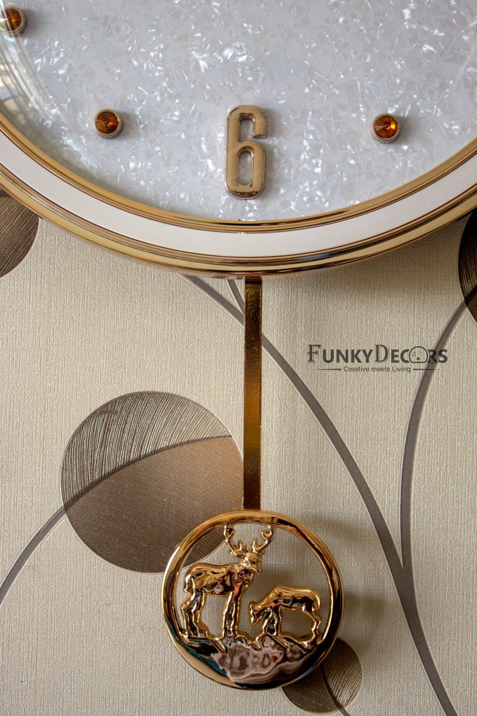 Funkytradition White Golden Reindeer Pendulum Wall Clock Watch Decor For Home Office And Gifts 65 Cm