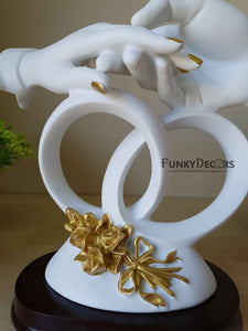 Romantic Made For Each Other Wedding Proposal Engagement Ring Couples Holding Hand Statue Decorative