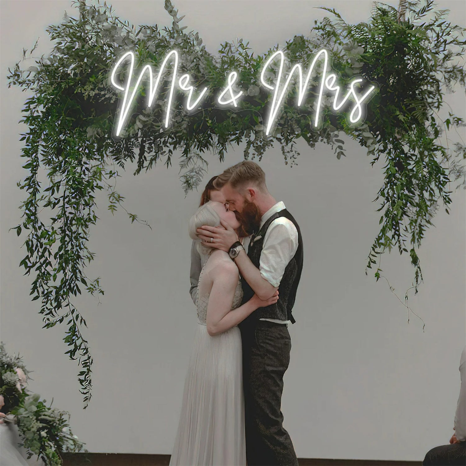 Mr and Mrs Neon Sign For Wedding Proposal Wall Decor- FunkyDecors