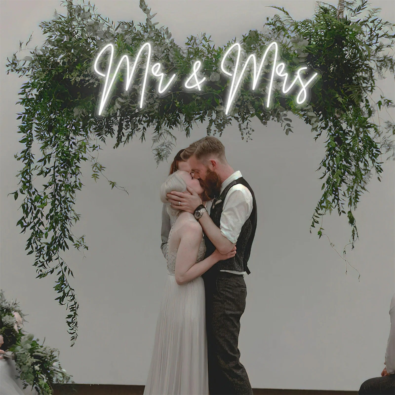 Mr and Mrs Neon Sign For Wedding Proposal Wall Decor- FunkyDecors