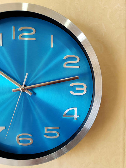 Modern Silent Metal Wall Clock – 12 Inch Brushed Silver Frame &amp; Vibrant Blue Dial