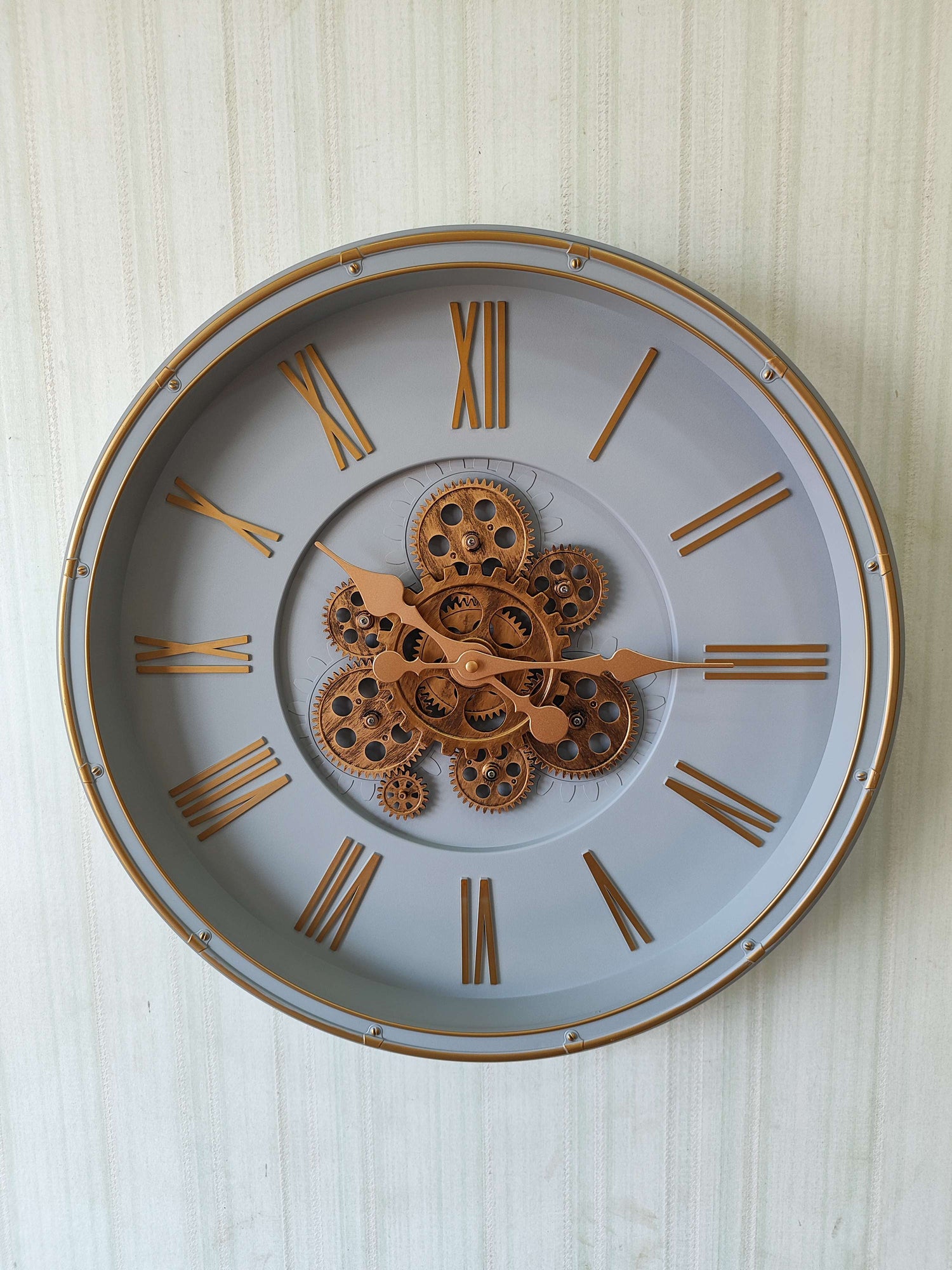 FunkyDecors Retro Style Moving Gear Wall Clock Chronograph Working Wall Watch 52 CM Tall