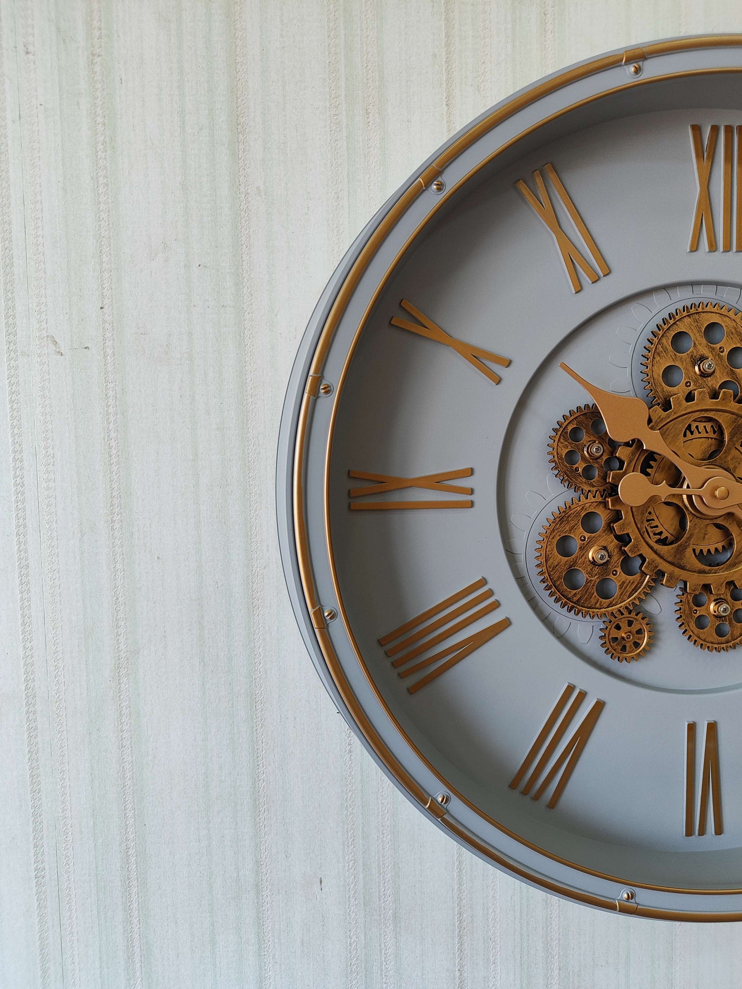 FunkyDecors Retro Style Moving Gear Wall Clock Chronograph Working Wall Watch 52 CM Tall