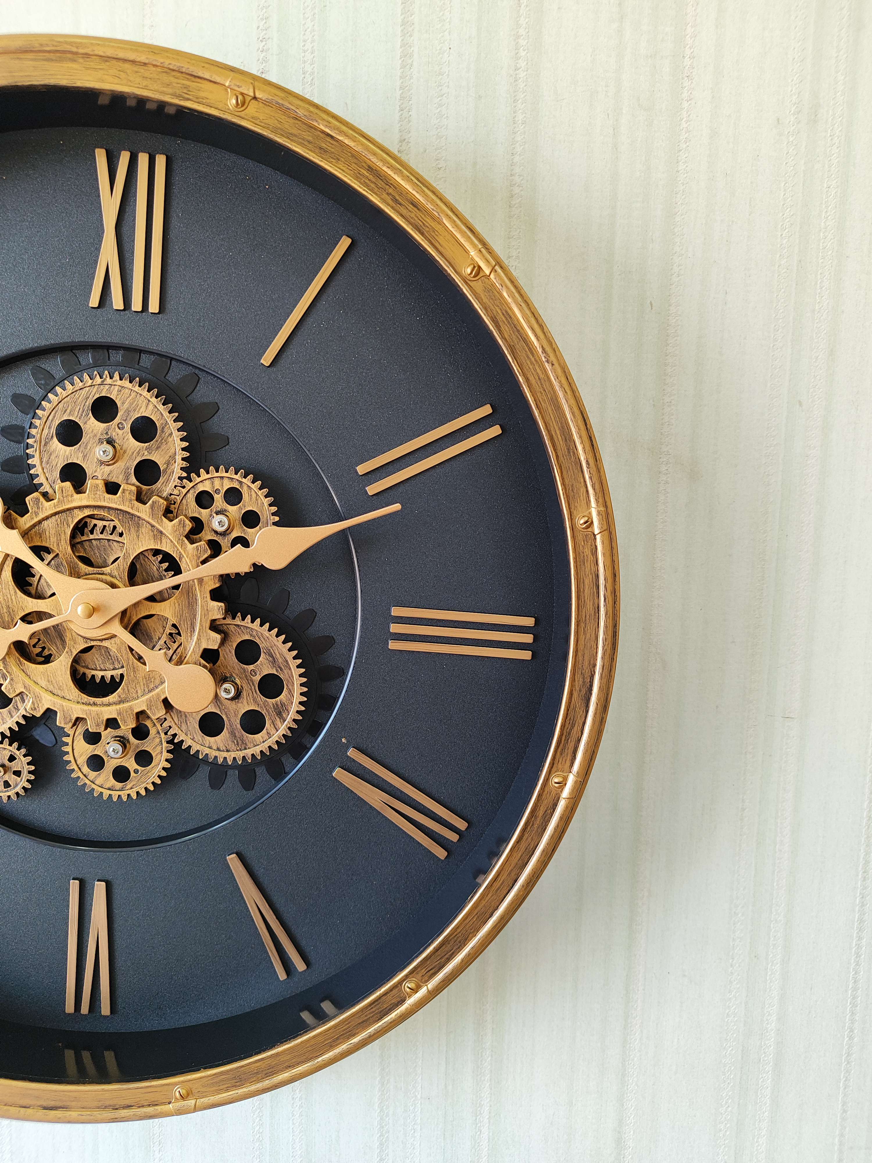FunkyDecors Retro Style Moving Gear Wall Clock Chronograph Working Wall Watch 52 CM Tall