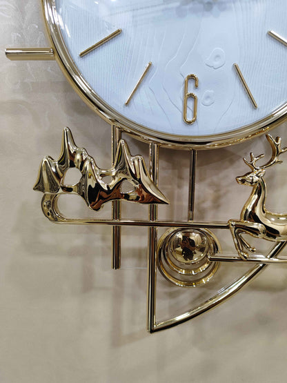 Luxury Gold Wall Clock with Reindeer Design – Silent Fiber Clock for Modern & Elegant Home Décor
