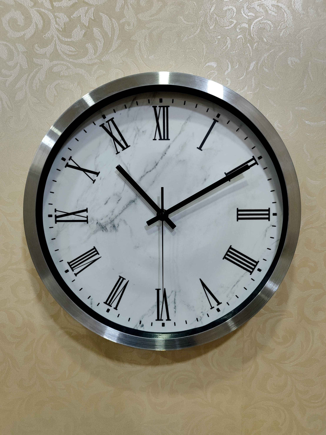 Modern Roman Numeral Wall Clock – Marble Finish (Black &amp; White Variants)
