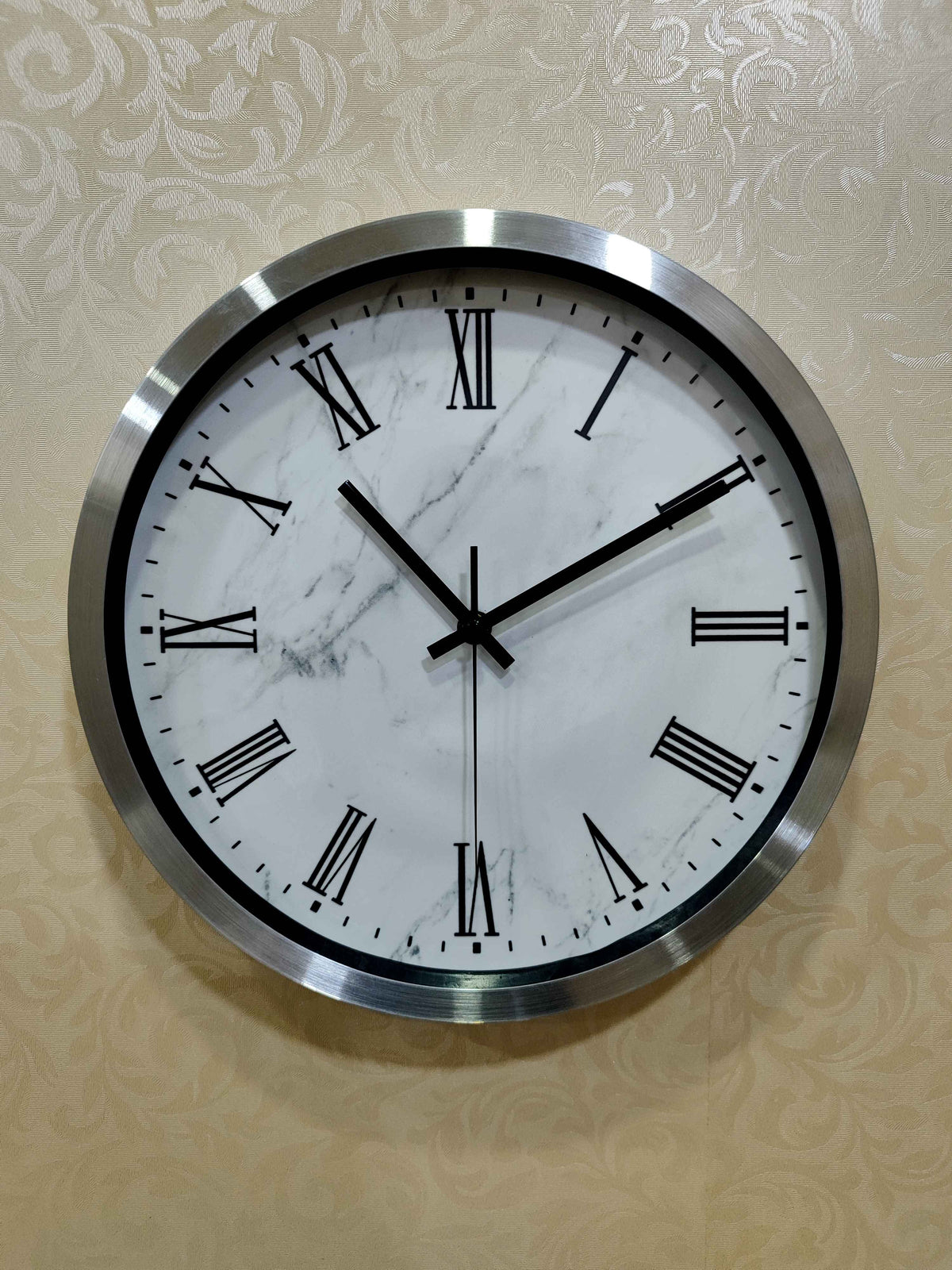Modern Roman Numeral Wall Clock – Marble Finish (Black &amp; White Variants)