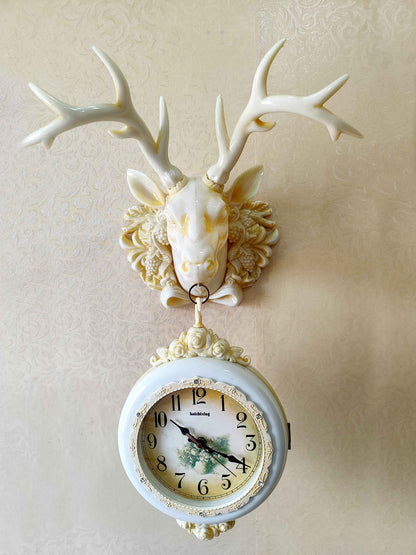 Royal Vintage Design Dual Hanging Reindeer Head Wall Clock for Home Office Decor and Gifts 75 CM Tall