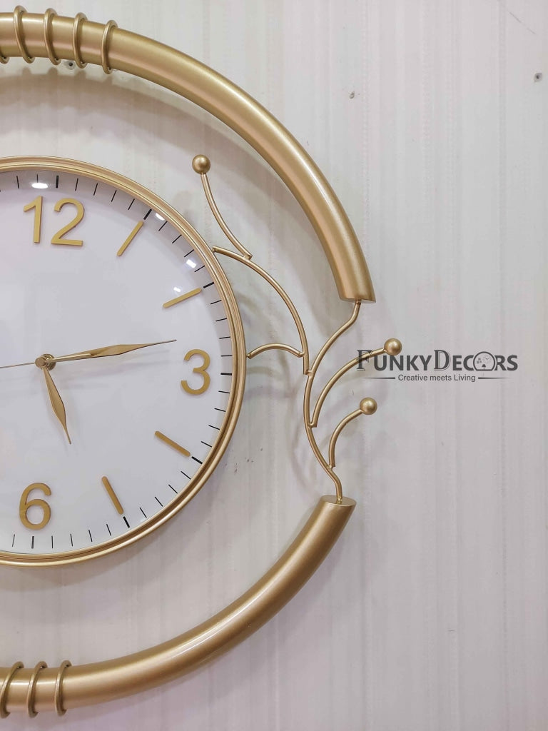 Funkytradition Designer Round Metal Golden White Big Wall Clock 55 Cm Tall Watch Decor For Home And