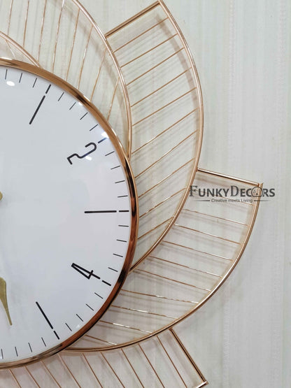 Funkytradition Designer Star Metal Golden White Big Wall Clock 60 Cm Tall Watch Decor For Home And