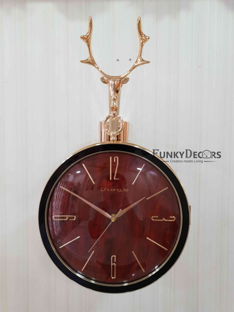FunkyDecors Reindeer Designer Antique-Look Golden Brown Round Wall Hanging Double Sided 2 Faces