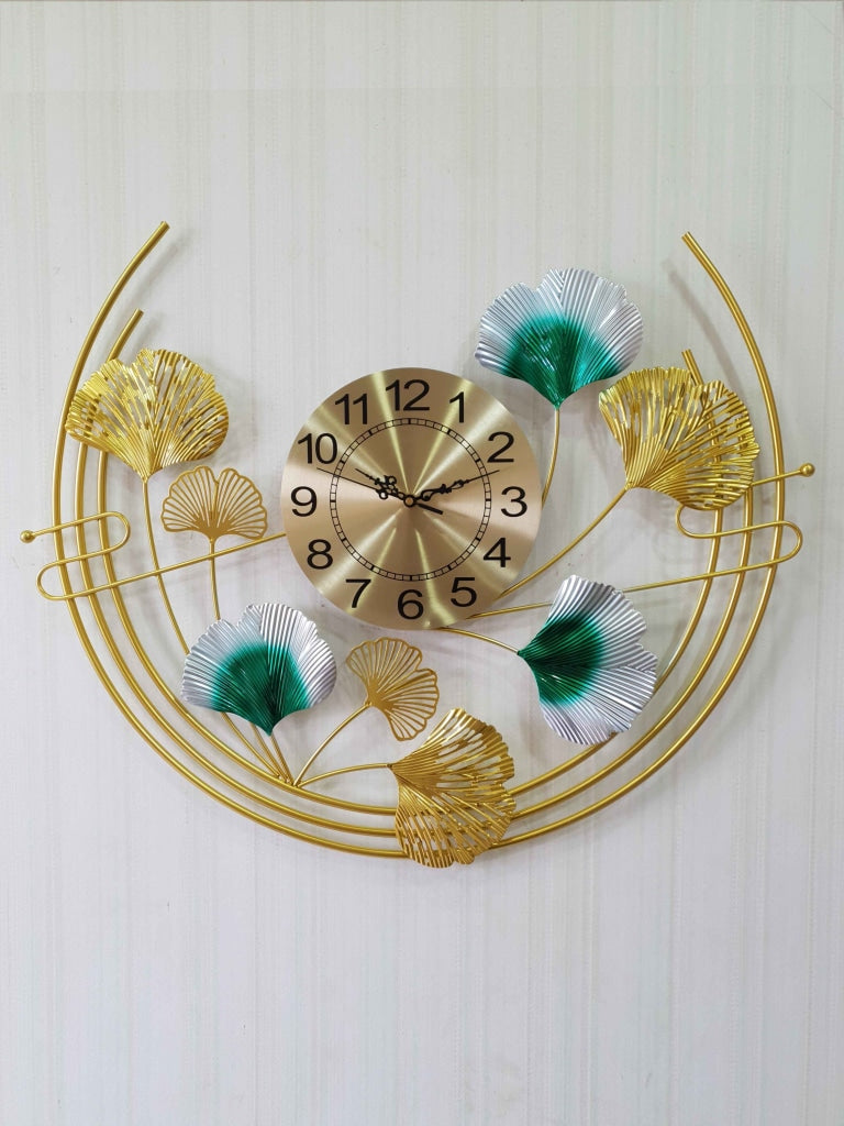 FunkyDecors Royal 3D Ginko Flower Leaf Design Wall Clock For Home Office Decor And Gifts 65 Cm