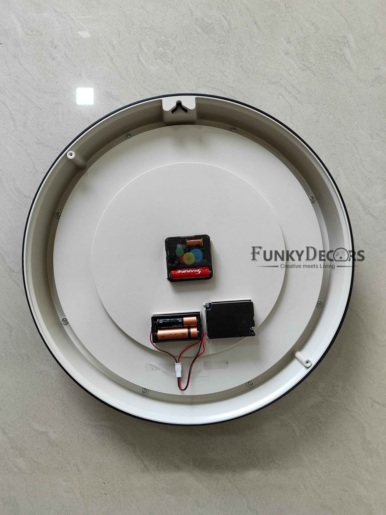 FunkyDecors The Timeless Wheel Of Age Moving Gear Wall Clock Chronograph Working Watch 42 Cm Tall
