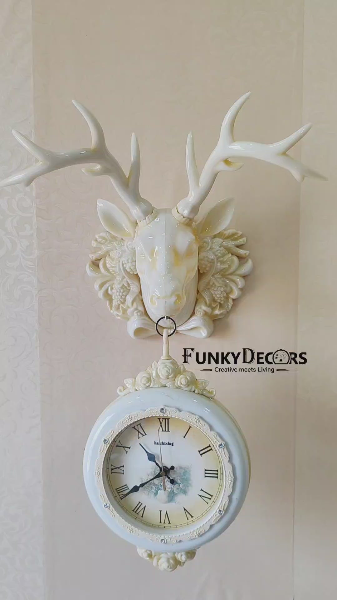 Royal Vintage Design Dual Hanging Reindeer Head Wall Clock for Home Office Decor and Gifts 75 CM Tall