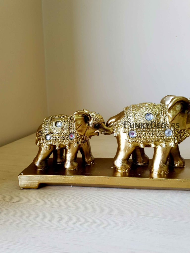 Three Elephant Sculpture Figurines Statue For Tv Cabinet Bookshelf Bedroom Decorative Showpiece