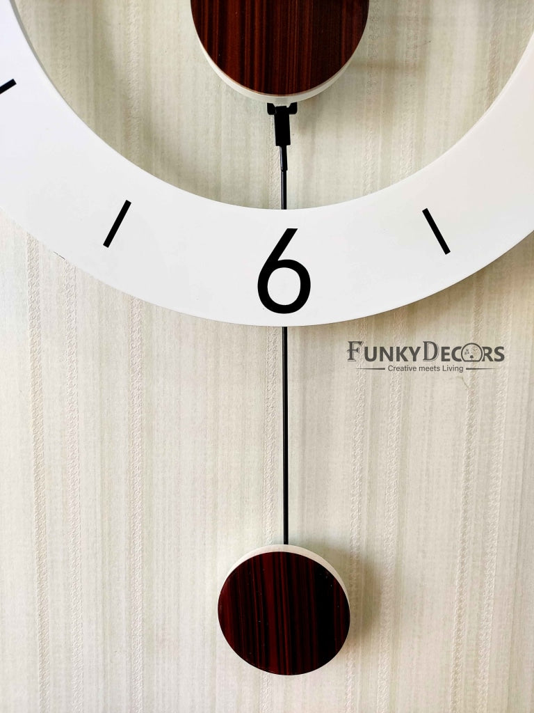 European Style Reindeer Nordic Silent Movement Pendulum Wall Clock- FunkyDecors Clocks