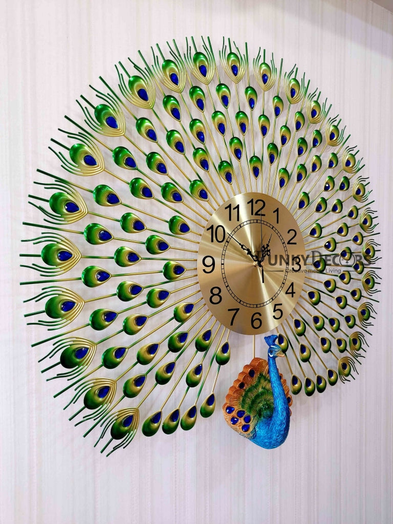 Funkytradition 3D Multicolor Peacock Feather Open Wall Clock Watch Decor For Home Office And Gifts