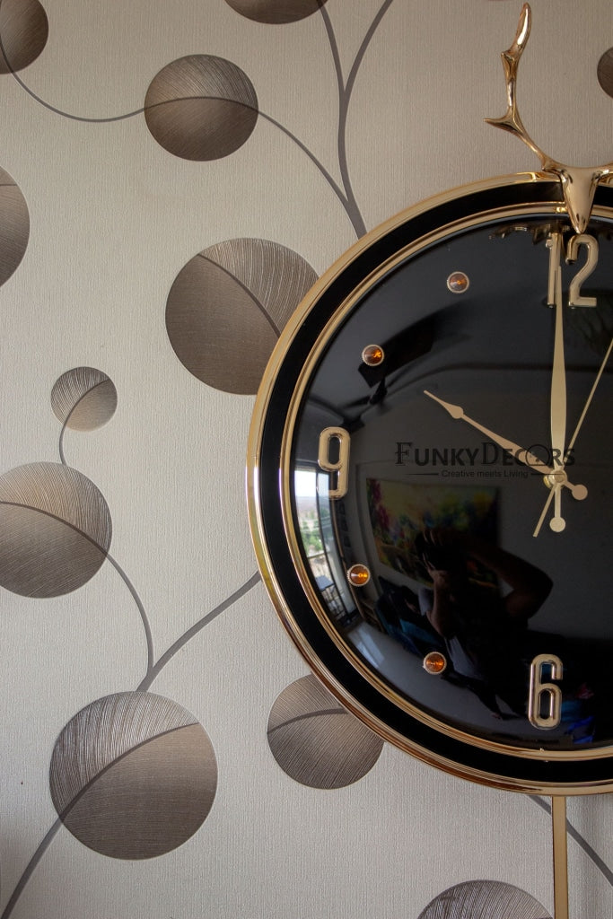 Funkytradition Black Golden Reindeer Pendulum Wall Clock Watch Decor For Home Office And Gifts 65 Cm