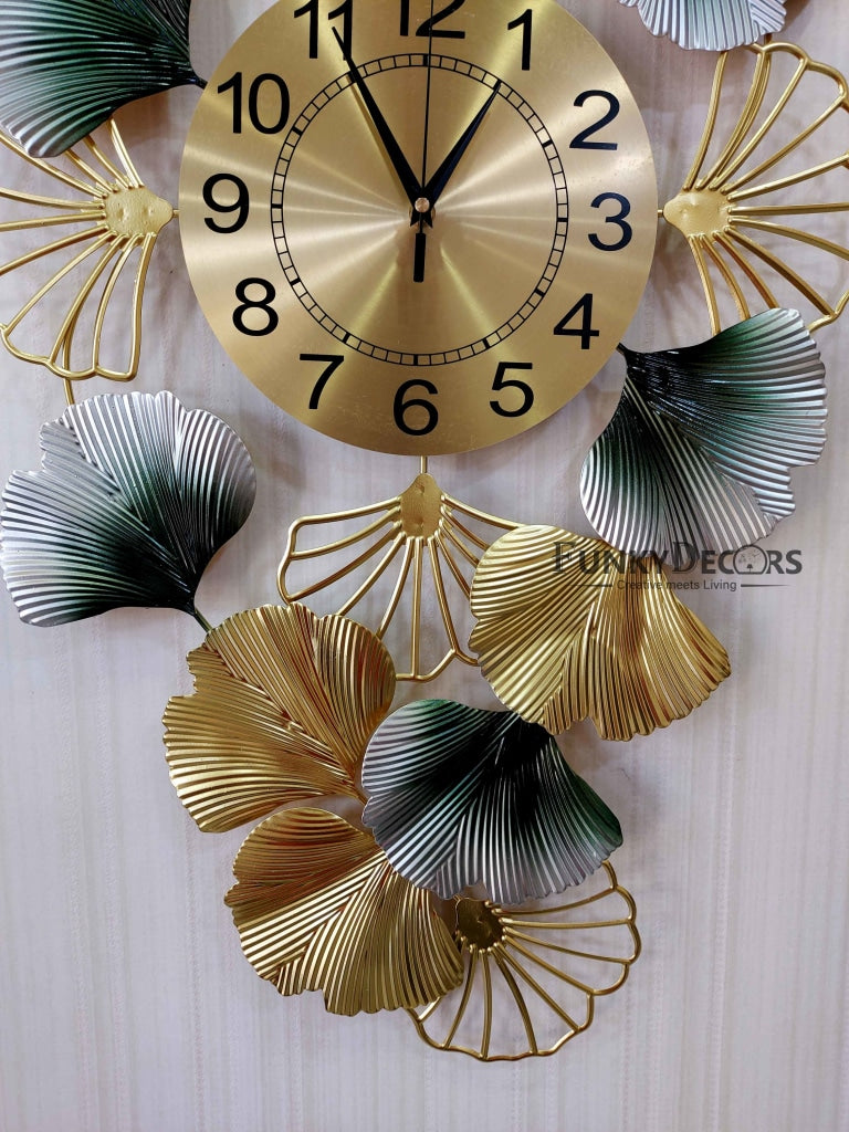 Funkytradition Creative Luxury Decoration Multicolor Vertical Flower Wall Clock Watch Decor For Home