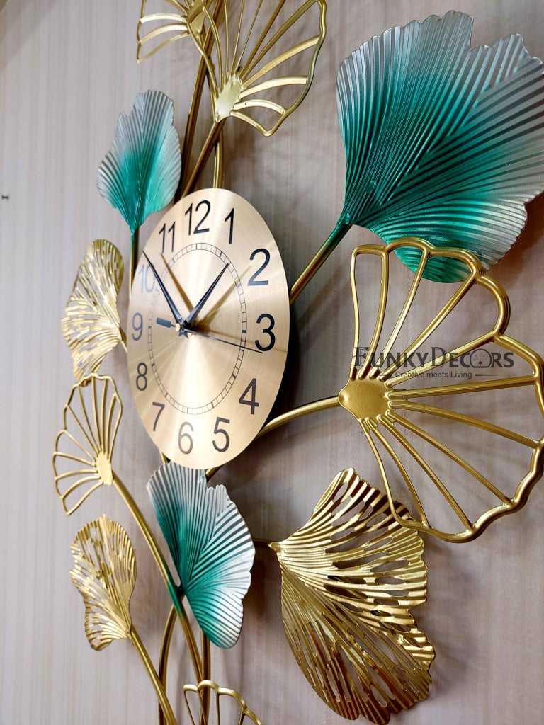 Funkytradition Creative Luxury Decoration Multicolor Vertical Flower Wall Clock Watch Decor For Home