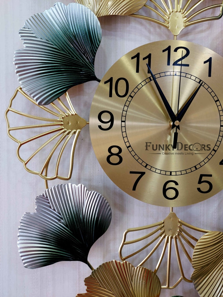 Funkytradition Creative Luxury Decoration Multicolor Vertical Flower Wall Clock Watch Decor For Home