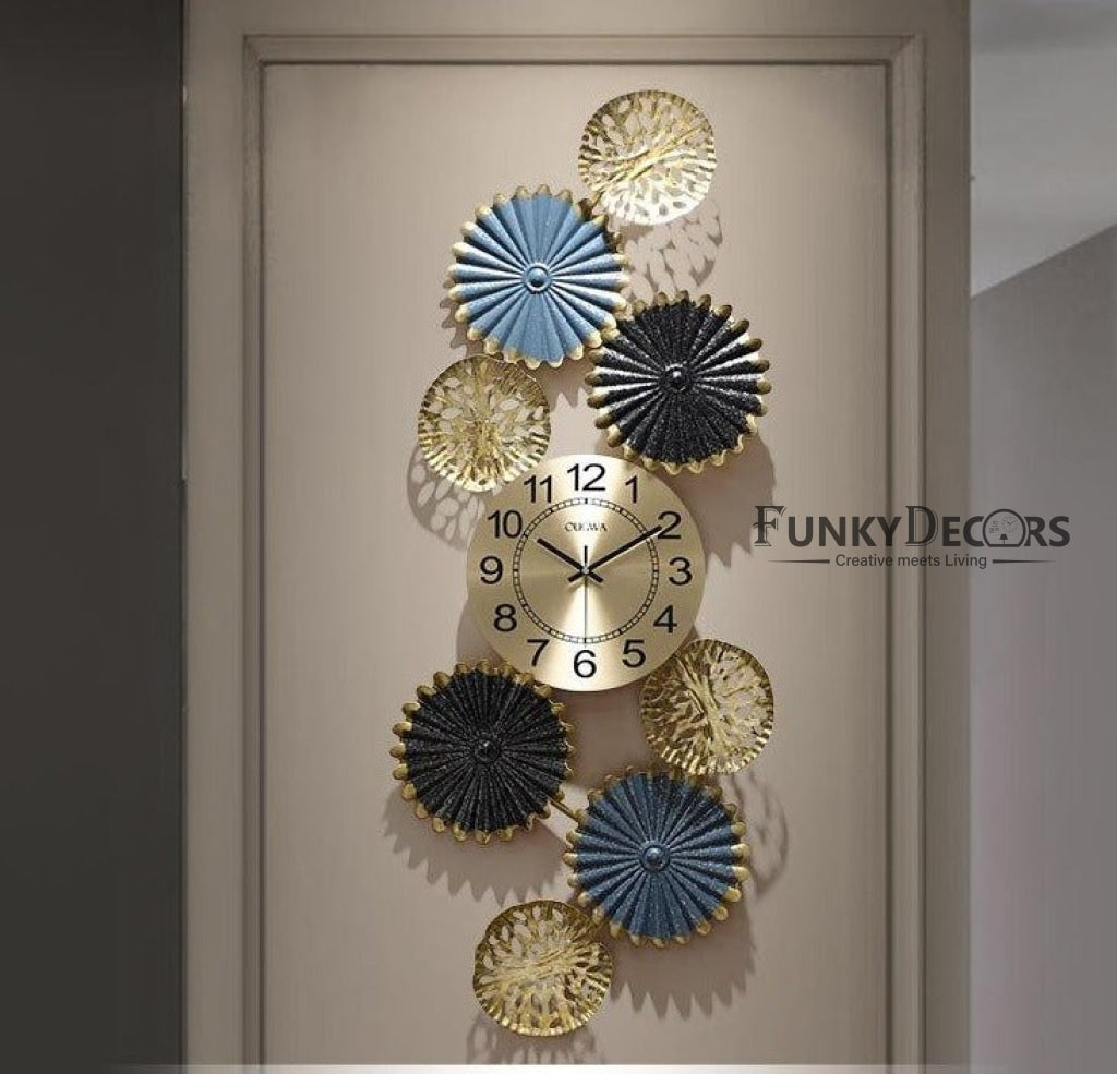 Funkytradition Creative Luxury Decoration Multicolor Vertical Wall Clock Watch Decor For Home Office