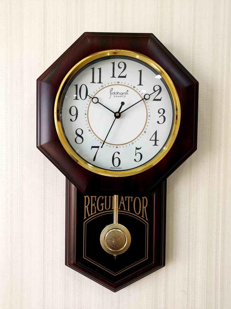 Retro Anchor Ship Steering Shape Plastic Pendulum Wall Clock for