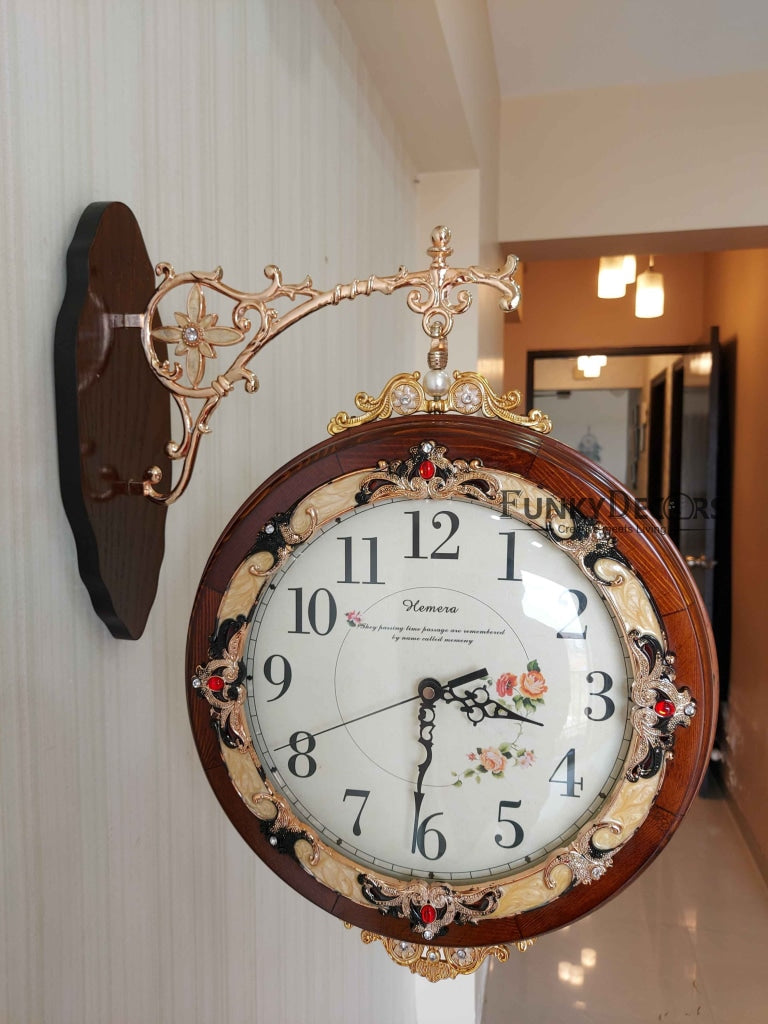 FunkyDecors Designer Antique-Look Wooden Brown Round Wall Hanging Double Sided 2 Faces Retro