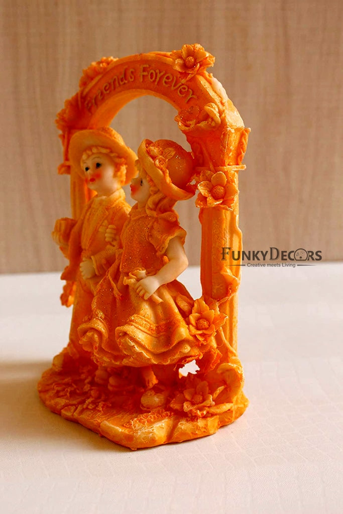 FunkyDecors Designer Valentine Anniversary Romantic Romeo Juliet Poly Couple Statue Figurine Idol