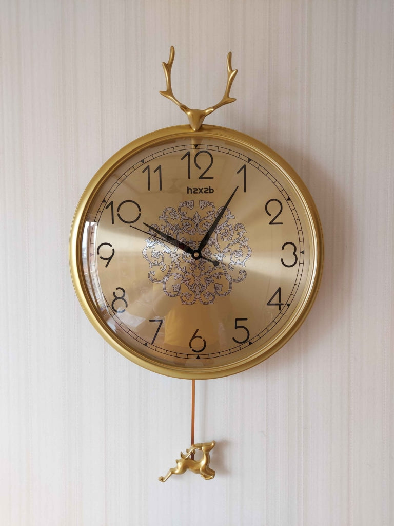 Funkytradition Gold Reindeer Pendulum Wall Clock Watch Décor For Home Office Decor And Gifts 65 Cm