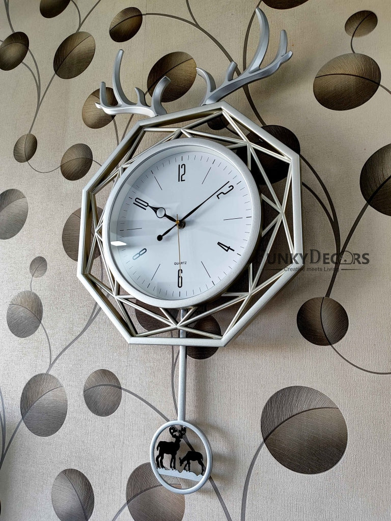 Funkytradition Hexagon Multicolor Reindeer Pendulum Wall Clock Watch Decor For Home Office And Gifts
