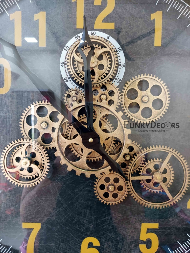 Funkytradition Metallic Royal Retro Style Metal Wall Clock With Glass Frame And Moving Gear