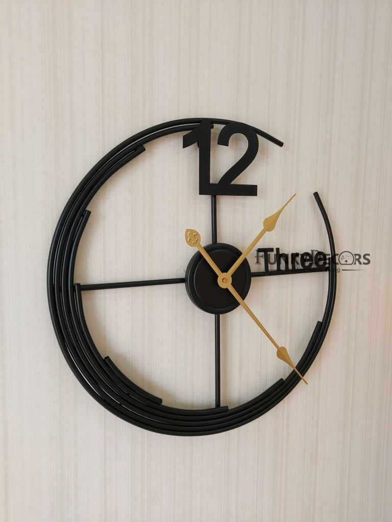 FunkyDecors Minimal Design Metal Wall Clock Watch Décor For Home Office Decor And Gifts 50 Cm