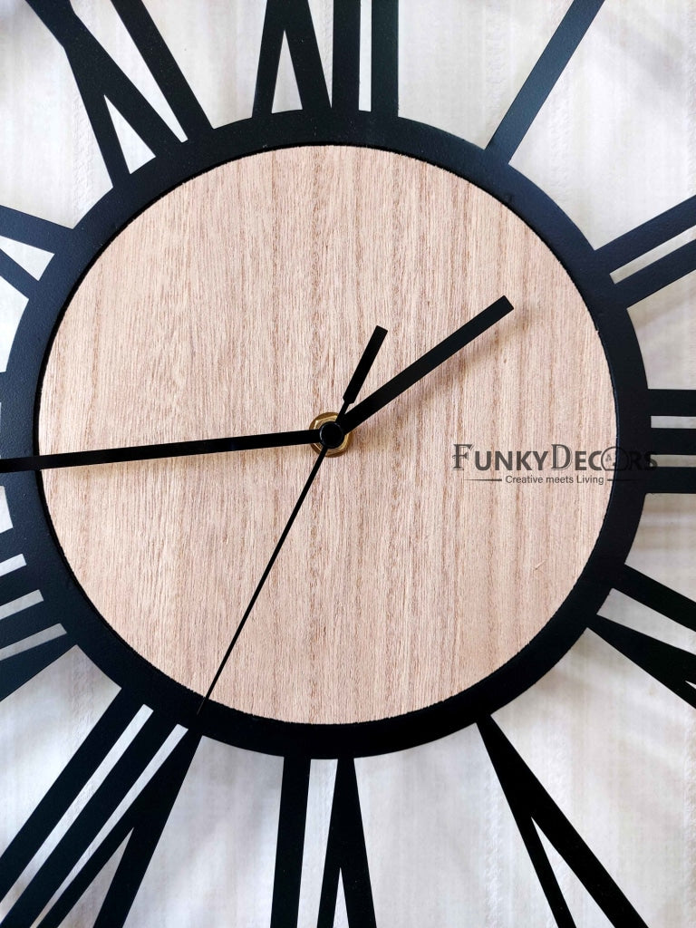 FunkyDecors Minimal Metal Wall Clock Watch Decor For Home Office And Gifts Clocks