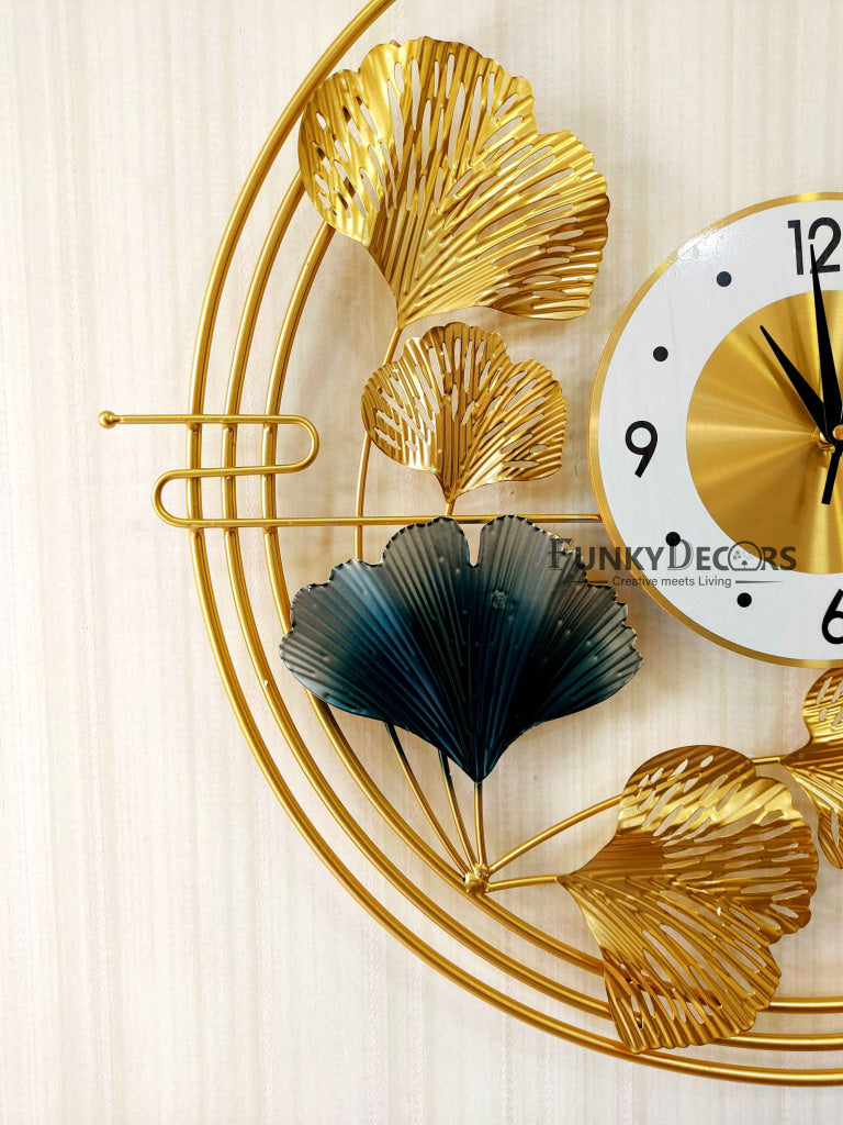 Funkytradition Modern Minimalist Creative Colorful Leaf Shape Metal Wall Clock Watch Decor For Home