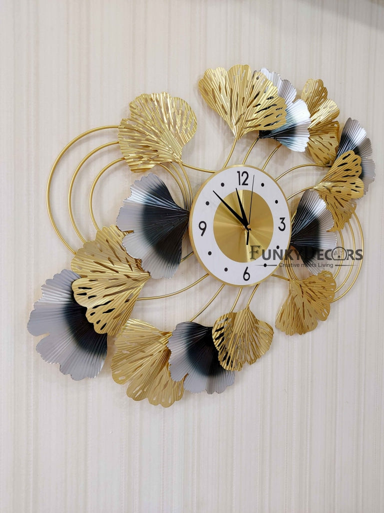 Funkytradition Modern Minimalist Creative Colorful Leaf Shape Metal Wall Clock Watch Decor For Home