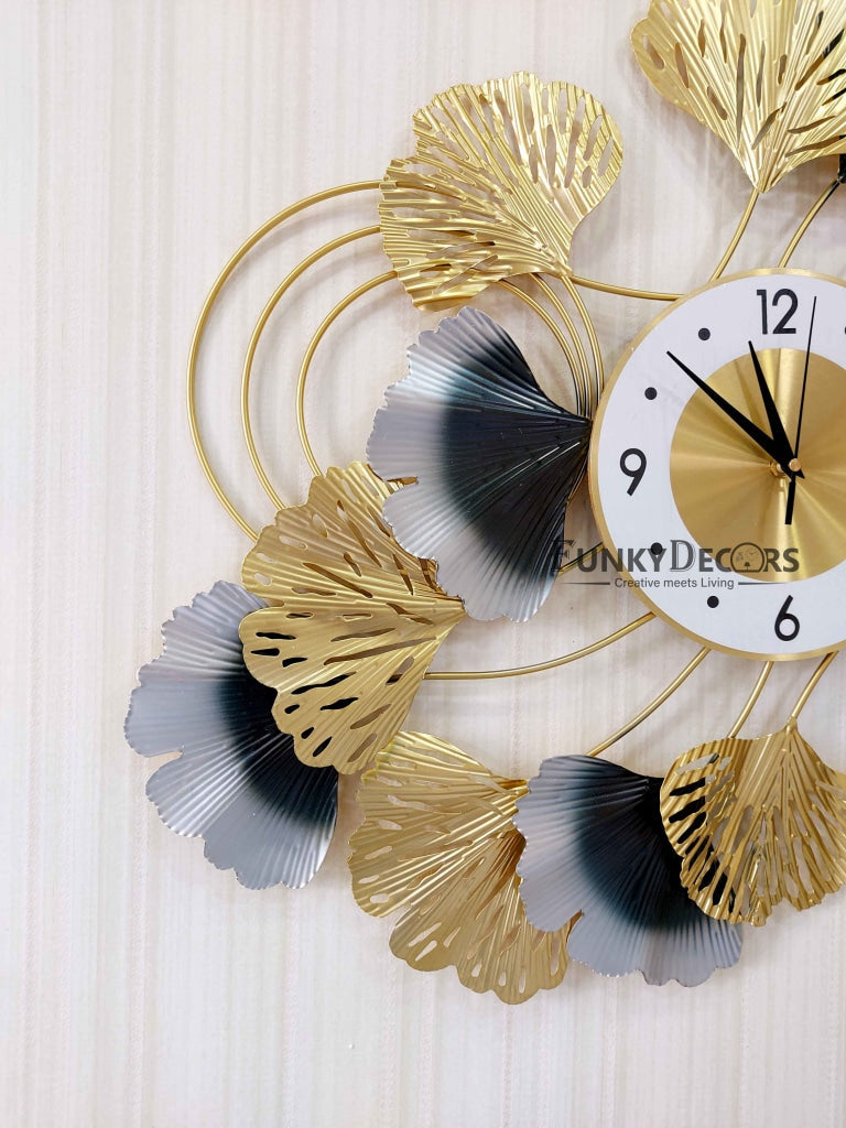Funkytradition Modern Minimalist Creative Colorful Leaf Shape Metal Wall Clock Watch Decor For Home