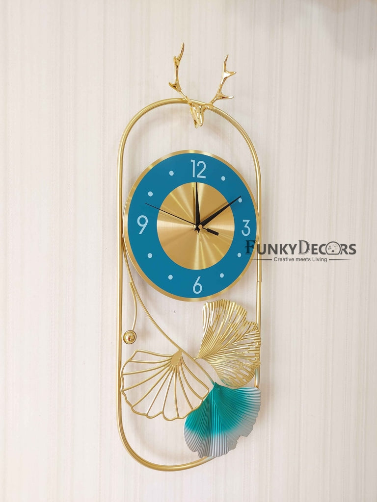 FunkyDecors Multicolor Reindeer Metal Wall Clock For Home Office Decor And Gifts 65 Cm Tall