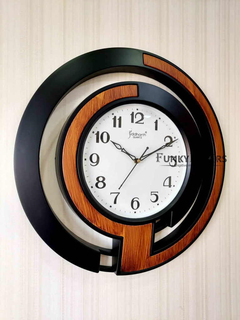 Funkytradition Round Elegant Design Wall Clock Watch Decor For Home Office And Gifts 47 Cm Tall